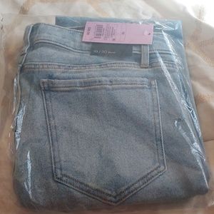 Low rise jeans